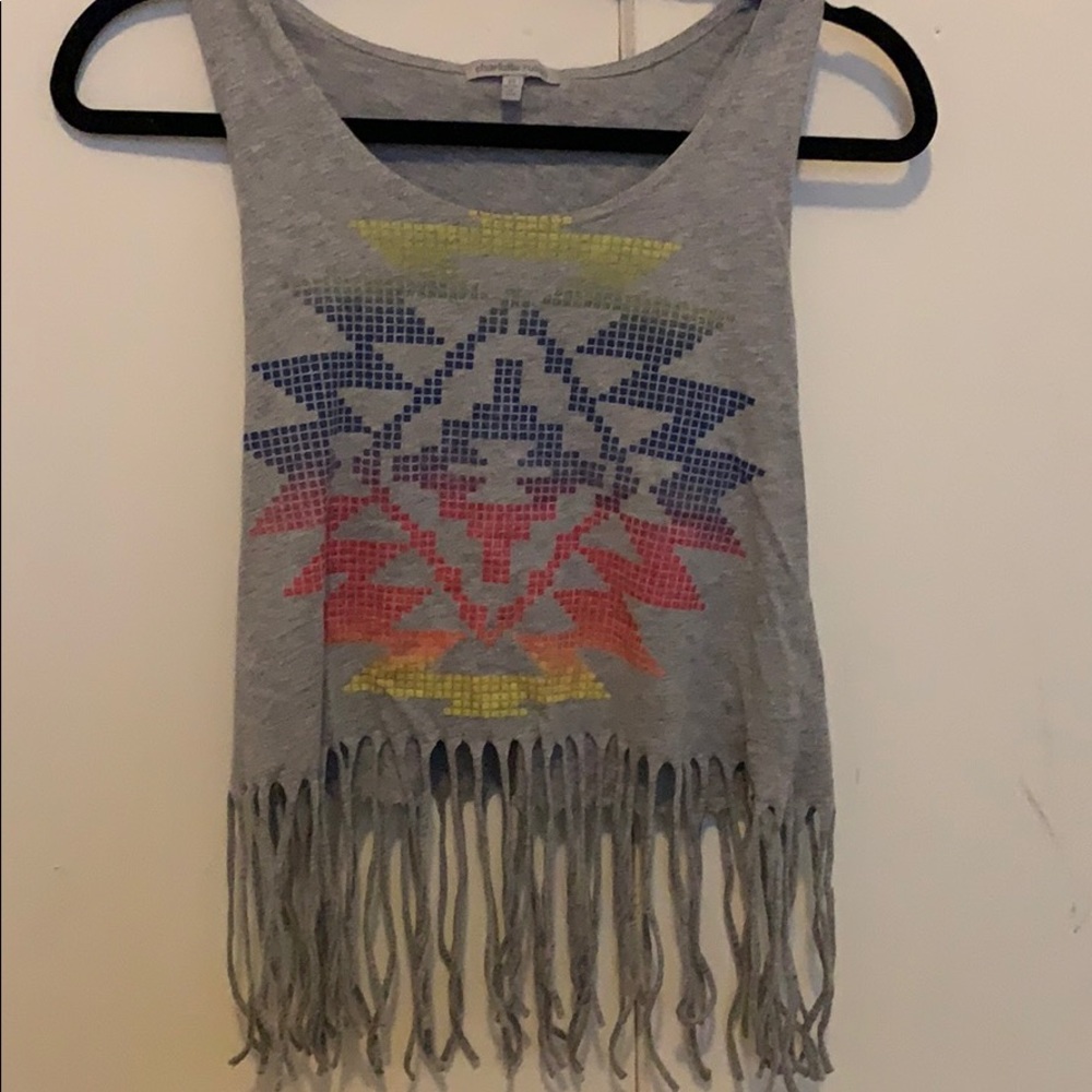 Patterned crop top with long frails. Size xsmall